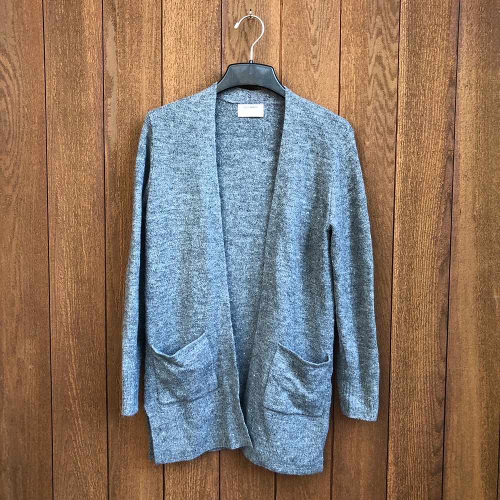 Gray cozy open cardigan sweater with pockets